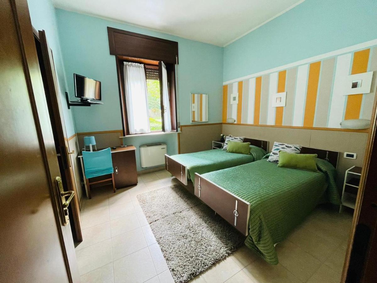 Hotel Azzurra Salsomaggiore Terme Exteriör bild