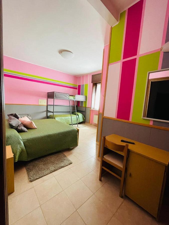 Hotel Azzurra Salsomaggiore Terme Exteriör bild
